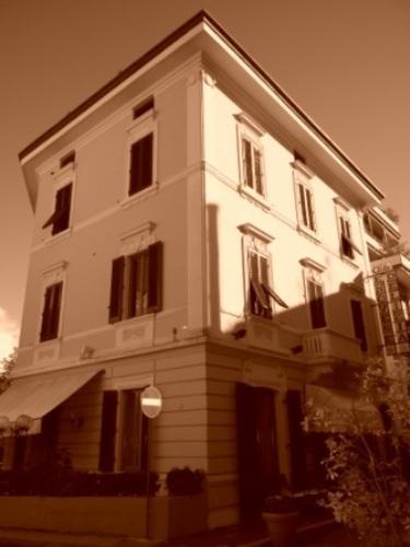Hotel Delizia Genovese Montecatini Terme Eksteriør bilde
